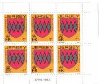1981-88 Jersey Family Arms Definitive BP(6) - 01p - Apr MNH